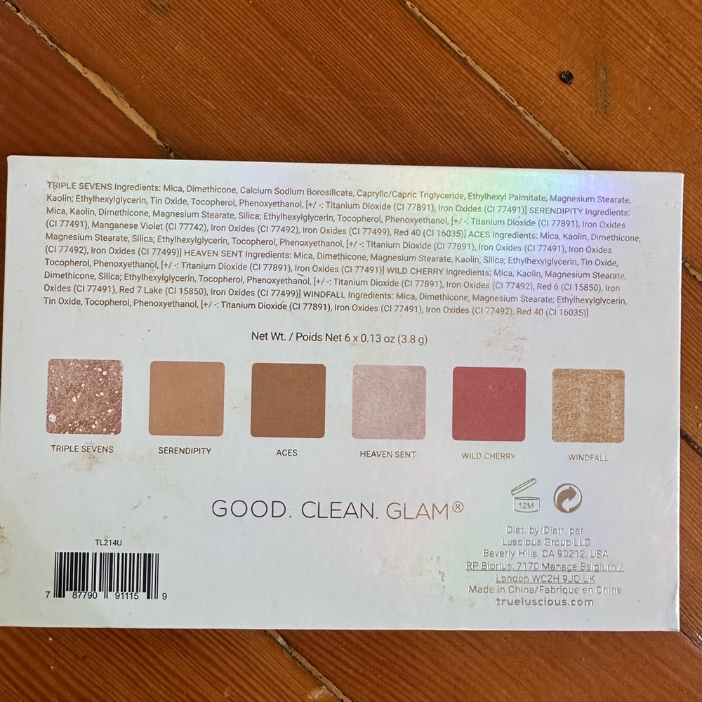 New
Lucky Glow Palette by True + Luscious
- Talc Free - Vegan, MSRP $46 - Picture 3 of 3